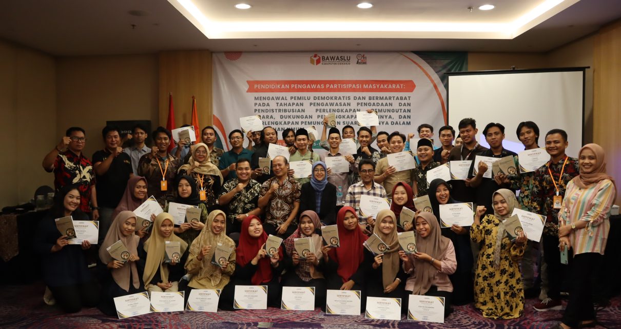 TRAINING OF TRAINERS: PENDIDIKAN PENGAWAS PARTISIPASI MASYARAKAT 