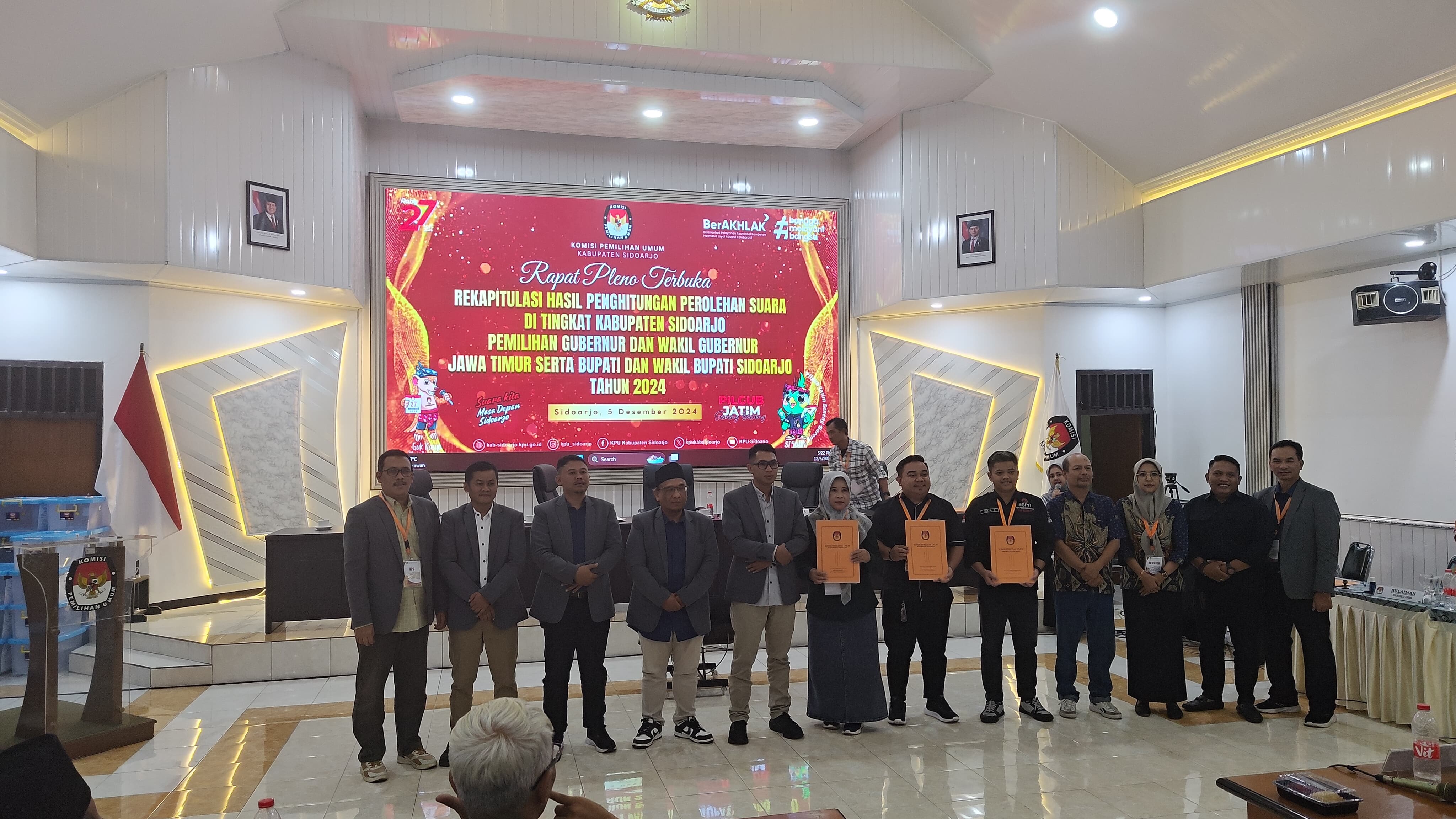 PENGAWASAN MELEKAT PROSES REKAPITULASI PILKADA TINGKAT KABUPATEN SIDOARJO