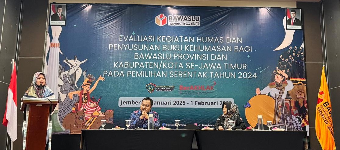 EKSPRESIKAN PENGALAMAN KEHUMASAN SELAMA PILKADA, BAWASLU JAWA TIMUR SUSUN BUKU KEHUMASAN
