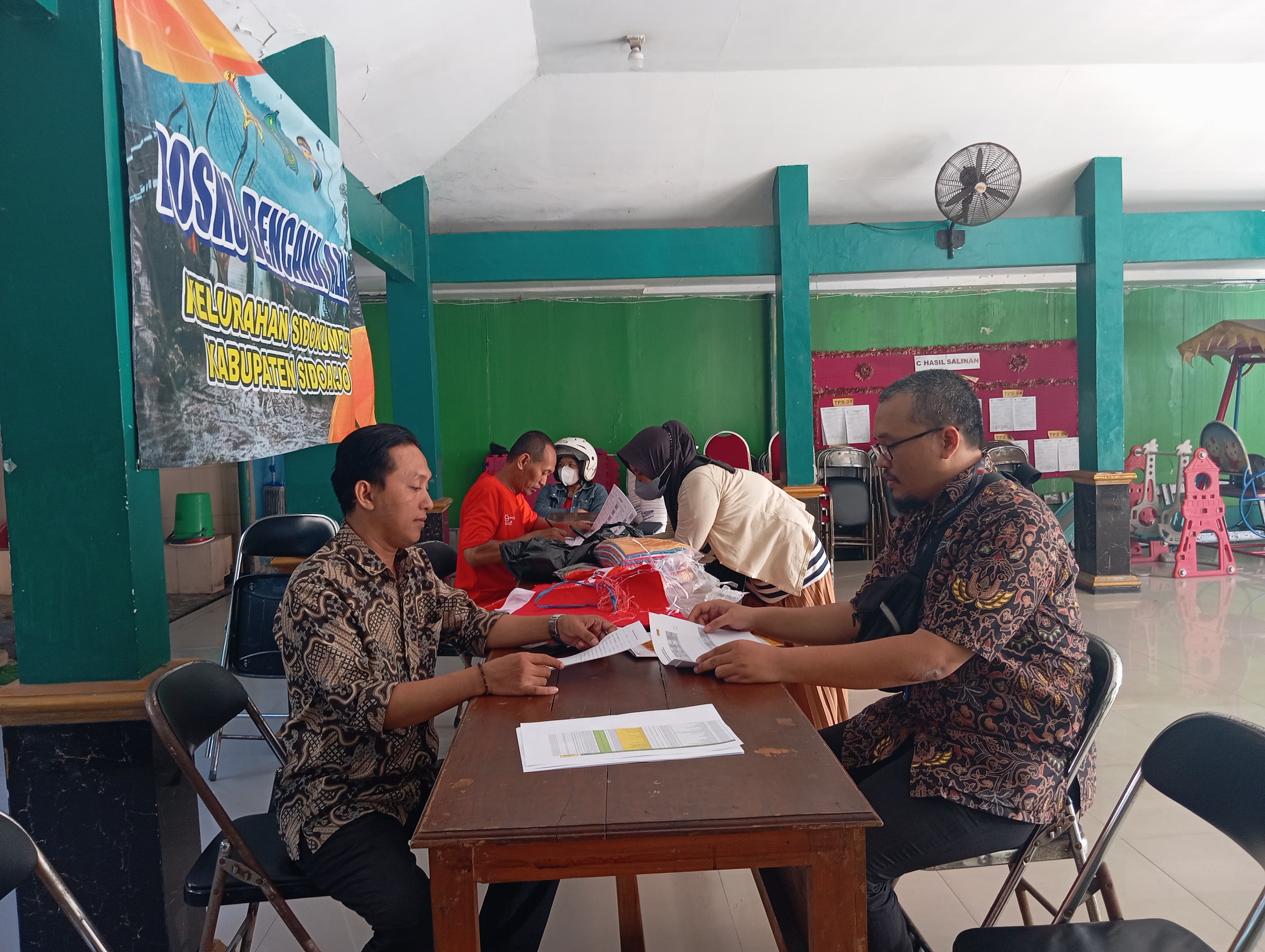 BAWASLU SIDOARJO VALIDASI DATA PDPB LEWAT UJI PETIK DI KELURAHAN SIDOKUMPUL