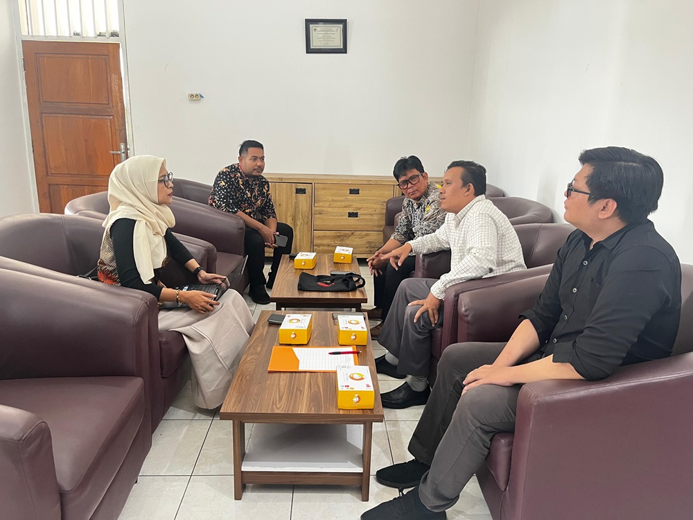 BAWASLU SIDOARJO LAKUKAN KOORDINASI DENGAN KPU BERKAITAN DENGAN PEMUTAKHIRAN DATA PEMILIH BERKELANJUTAN