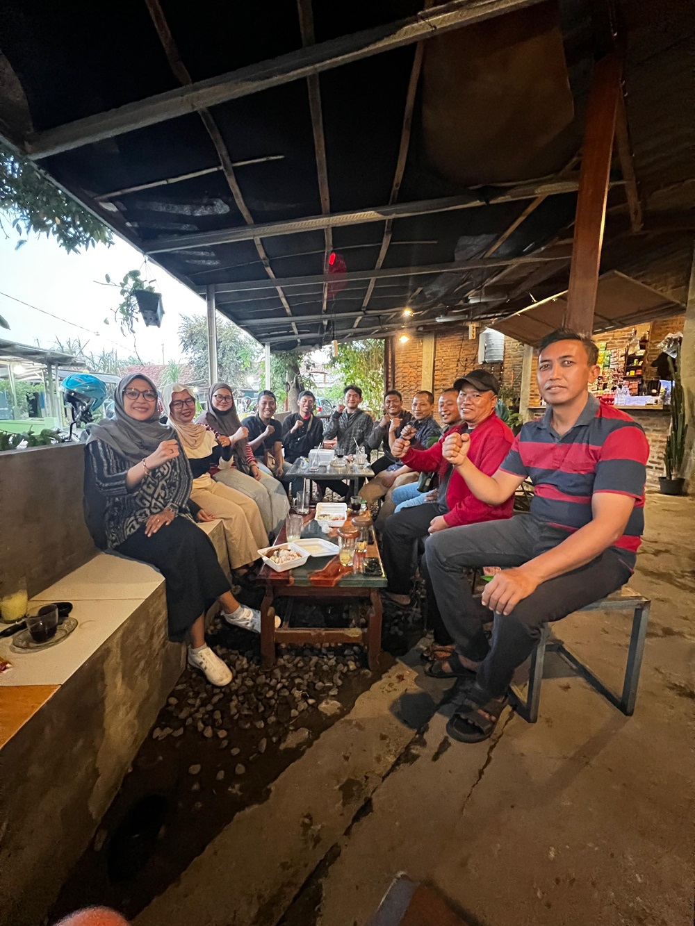 WARUNG PENGAWASAN (WaWaSan) HADIR DI PRAMBON: JARING MASUKAN MASYARAKAT, PERKUAT PENGAWASAN DARI AKAR RUMPUT 
