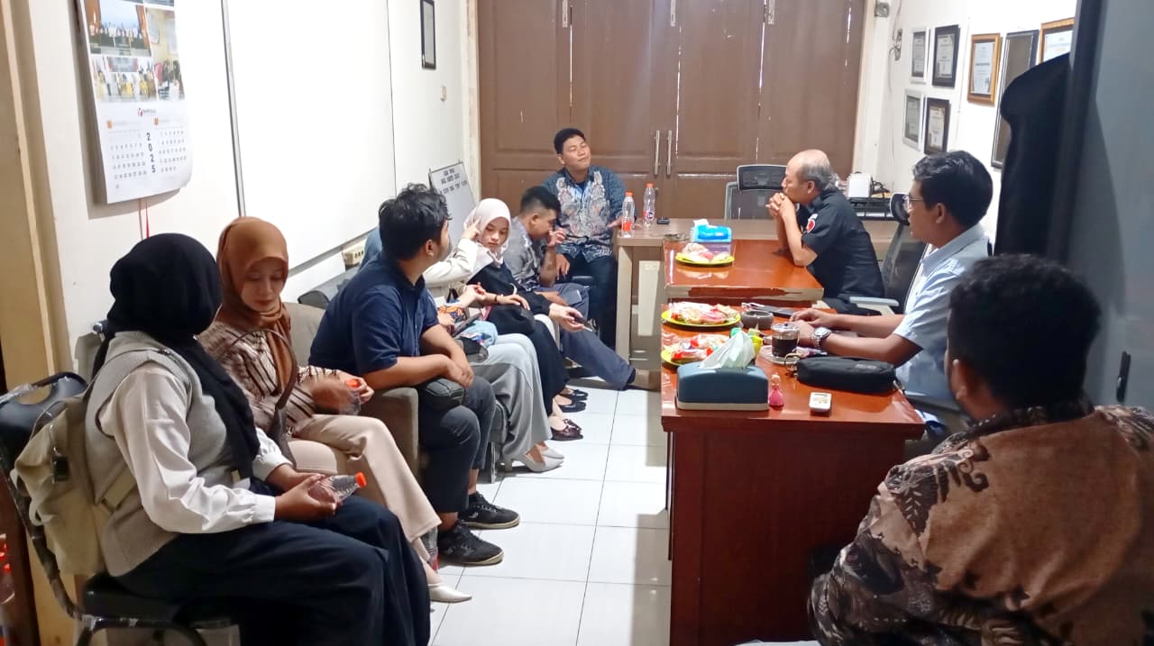 BAWASLU SIDOARJO TERIMA AUDIENSI DARI DEWAN PERWAKILAN MAHASISWA UMSIDA