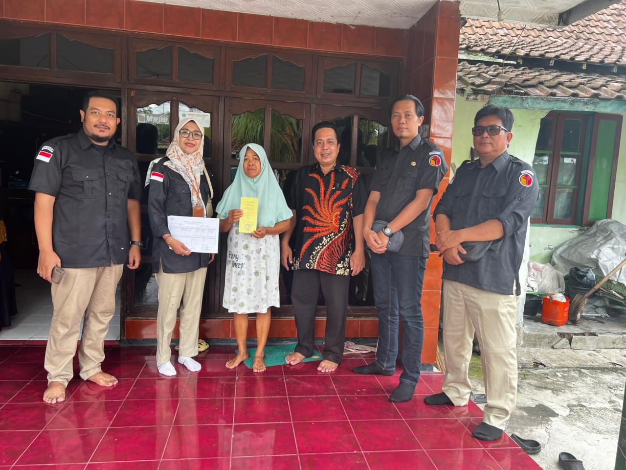 SASAR DATA PEMILIH DI KECAMATAN TARIK, BAWASLU SIDOARJO LAKUKAN UJI PETIK PENGAWASAN PDPB DI DESA KEDINDING