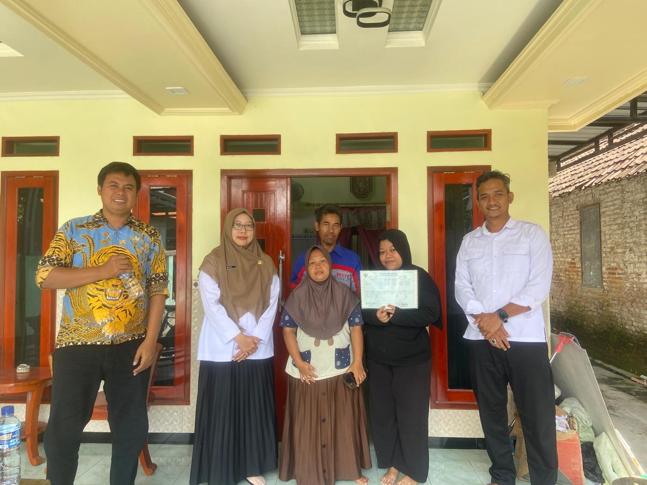 LAKUKAN PENGAWASAN PDPB DI KECAMATAN SUKODONO, BAWASLU SIDOARJO KUNJUNGI DESA WILAYUT