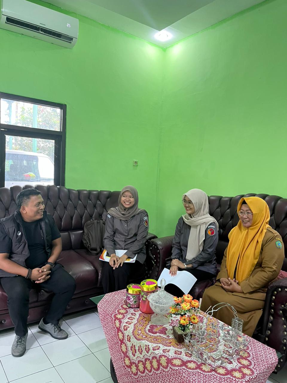 SASAR DATA PEMILIH DI KECAMATAN SIDOARJO, BAWASLU SIDOARJO UJI PETIK PENGAWASAN PDPB DI DESA SUKO DAN KELURAHAN URANGAGUNG