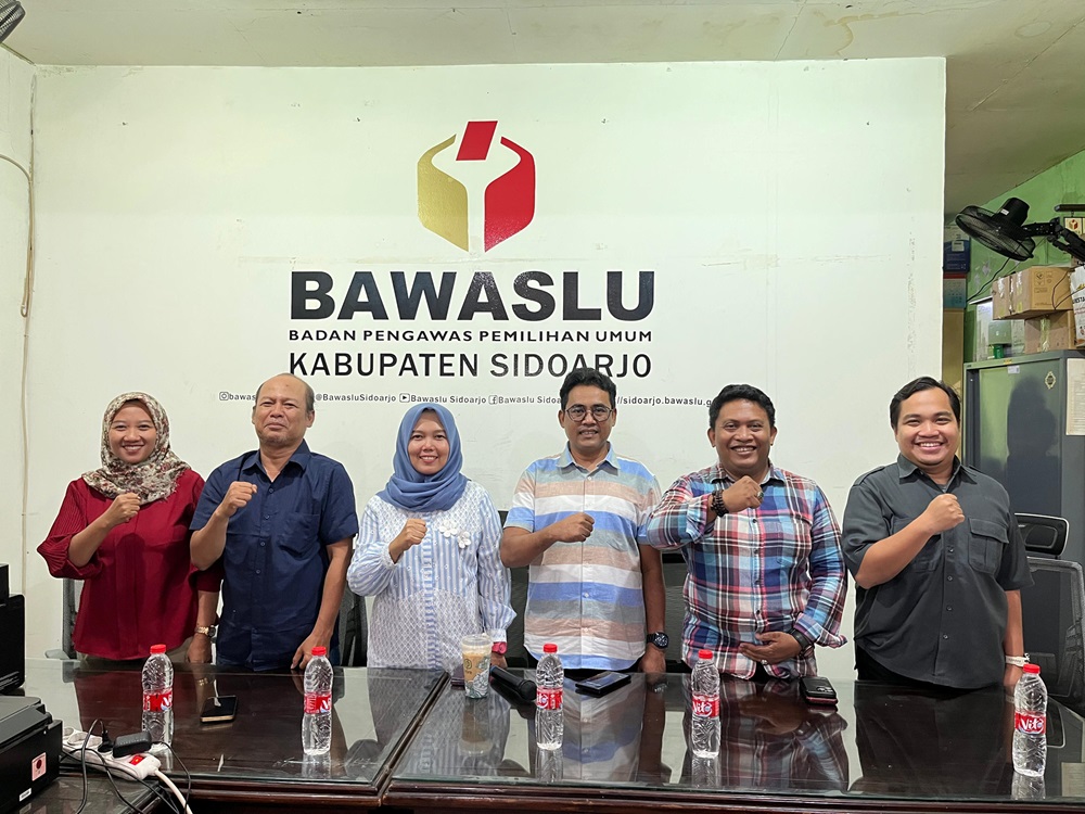 BAWASLU SIDOARJO TERIMA SUPERVISI DAN MONITORING DARI BAWASLU JATIM