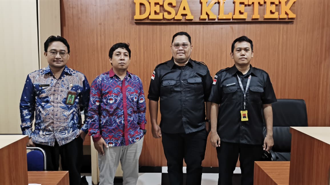 LANJUTKAN PENGAWASAN PDPB, BAWASLU SIDOARJO SAMBANGI DESA KLETEK, KECAMATAN TAMAN
