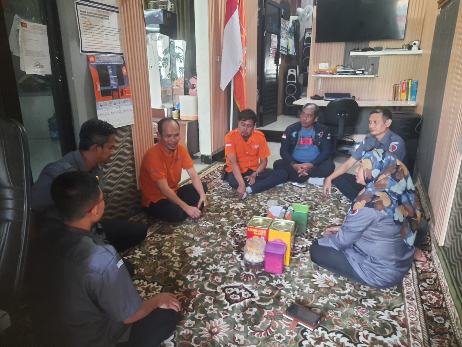 KUNJUNGI KANTOR PARTAI BURUH SIDOARJO, BAWASLU SIDOARJO PASTIKAN VALIDITAS DATA PARPOL