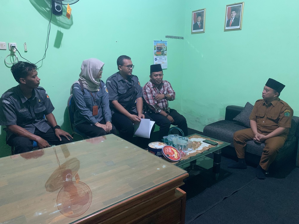 KAWAL AKURASI DATA PEMILIH, BAWASLU SIDOARJO LAKSANAKAN UJI PETIK PDPB DI DESA GLAGAHARUM, PORONG