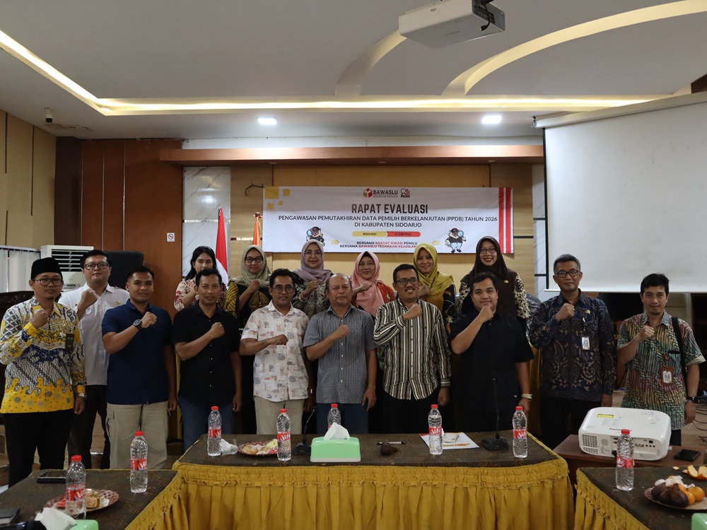 PERKUAT PENGAWASAN PDPB, BAWASLU SIDOARJO GELAR EVALUASI BERSAMA STAKEHOLDER
