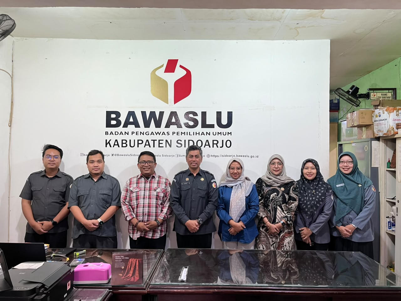 BAWASLU SIDOARJO TERIMA KUNJUNGAN SUPERVISI KEPALA SEKRETARIAT BAWASLU PROVINSI JAWA TIMUR