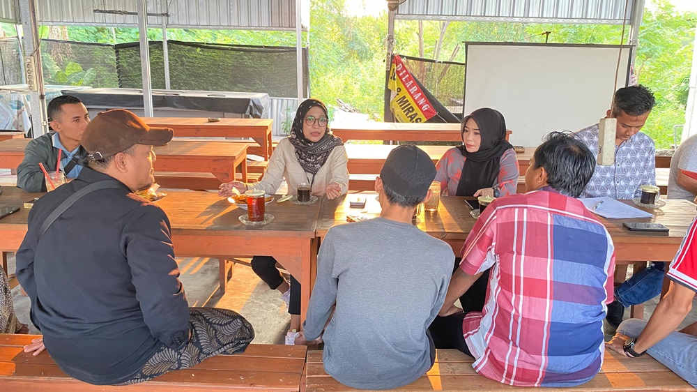 WARUNG PENGAWASAN EDISI KETUJUH, BAWASLU SIDOARJO AJAK TOKOH MASYARAKAT EDUKASI PEMILIH