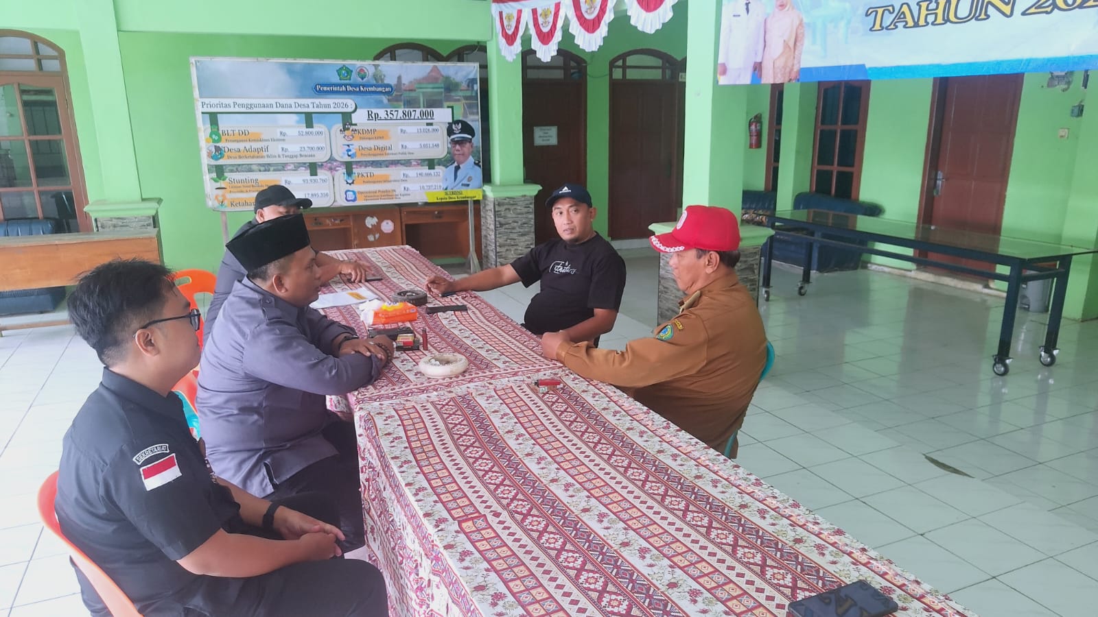 SASAR DATA PEMILIH DI KECAMATAN TAMAN, BAWASLU SIDOARJO UJI PETIK PENGAWASAN PDPB DI DESA KREMBANGAN