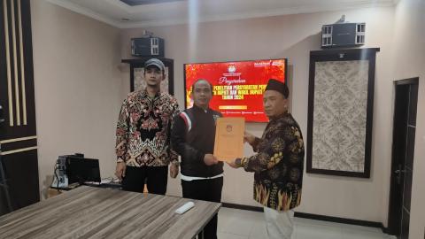 WASKAT PENYERAHAN BA PENELITIAN PERSYARATAN PERBAIKAN BAPASLON BUPATI DAN WAKIL BUPATI SIDOARJO