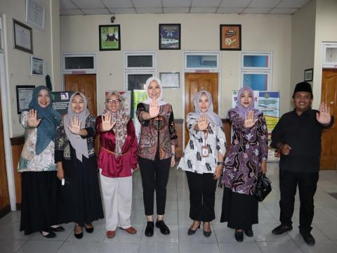 CIPTAKAN RUANG KERJA AMAN, BAWASLU SIDOARJO SOSIALISASIKAN PENCEGAHAN KEKERASAN SEKSUAL