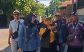 PATROLI PENGAWASAN KAWAL HAK PILIH DI KECAMATAN WONOAYU