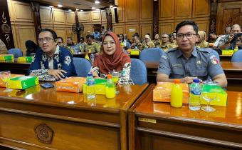 RAPAT PARIPURNA DPRD BAHAS RPJMD