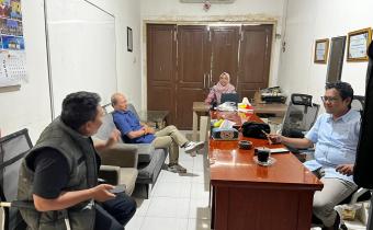 RAPAT PLENO MINGGUAN BAWASLU SIDOARJO: TINDAKLANJUTI RENCANA PENGUATAN KAPASITAS LEMBAGA DAN EVALUASI UJI PETIK VERIFIKASI FAKTUAL PDPB 