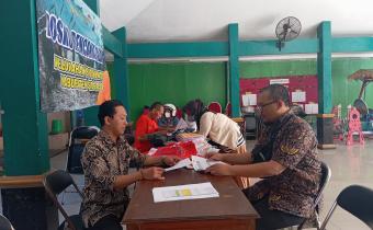 BAWASLU SIDOARJO VALIDASI DATA PDPB LEWAT UJI PETIK DI KELURAHAN SIDOKUMPUL