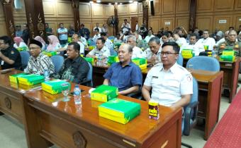 BAWASLU SIDOARJO HADIRI RAPAT PARIPURNA DPRD SIDOARJO DENGAN AGENDA PERTANGGUNGJAWABAN PELAKSANAAN APBD TA 2024