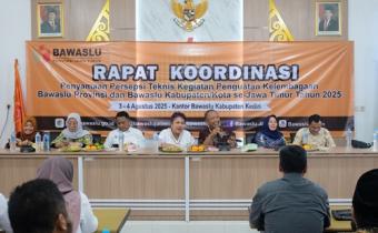 BAWASLU SIDOARJO HADIRI RAKOR PENYAMAAN PERSEPSI PENGUATAN KELEMBAGAAN SE-JAWA TIMUR, DUKUNG SINERGI DAN AKSELERASI PENGEMBANGAN LEMBAGA