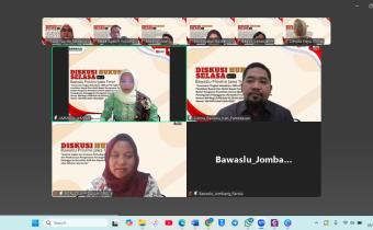 BAWASLU SIDOARJO HADIRI DISKUSI HUKUM BAWASLU JATIM TENTANG FENOMENA TINGKAT KEHADIRAN 100% DI TPS PADA PILKADA PAMEKASAN