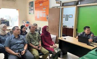 BAWASLU SIDOARJO HADIRI CANGKRUKAN DEMOKRASI EDISI KETUJUH DENGAN TEMA STRATEGI KEHUMASAN DAN PENGELOLAAN DATA DI TENGAH EFISIENSI