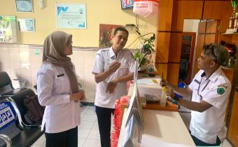 LANJUTKAN VALIDASI DATA PEMILIH DI KECAMATAN PORONG, BAWASLU SIDOARJO LAKUKAN VERIFIKASI FAKTUAL DI KELURAHAN PORONG DAN DESA CANDIPARI