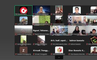 BAWASLU SIDOARJO HADIRI RAPAT PEMBAHASAN REKRUTMEN TENAGA ALIH DAYA SECARA DARING