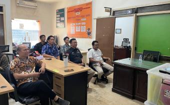 BAWASLU SIDOARJO HADIRI PEER LEARNING VOL.4 BAWASLU JATIM TENTANG LITERASI DEMOKRASI