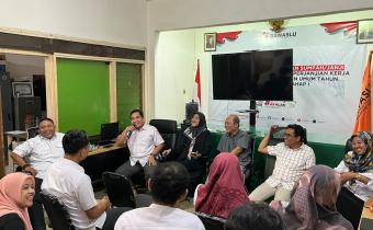 BAWASLU SIDOARJO GELAR RAPAT KOORDINASI INTERNAL: PERSIAPAN AKHIR UJI PETIK DATA PEMILIH PADA PROSES PEMUTAKHIRAN DATA PEMILIH BERKELANJUTAN (PDPB)