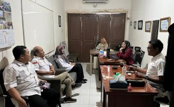 PLENO MINGGUAN BAWASLU SIDOARJO: TINDAKLANJUTI SE BAWASLU RI TENTANG PEDOMAN PENGAWASAN PEMUTAKHIRAN DATA PARTAI POLITIK