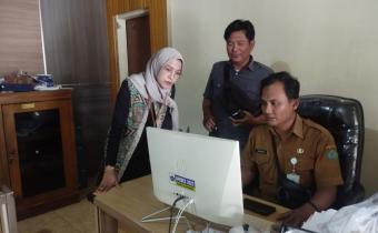 SASAR DATA PDPB DI KECAMATAN CANDI, BAWASLU SIDOARJO LAKUKAN UJI PETIK DI DESA BALONGDOWO