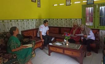 PASTIKAN AKURASI DATA PEMILIH, BAWASLU SIDOARJO LAKUKAN UJI PETIK PDPB DI DESA PEJANGKUNGAN PRAMBON