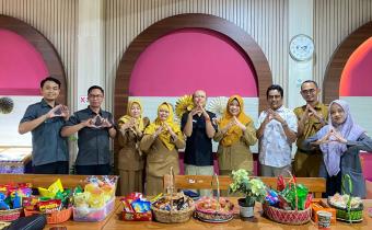 AUDIENSI KE DINAS PERPUSTAKAAN DAN KEARSIPAN, BAWASLU SIDOARJO JAJAKI KERJA SAMA PENATAAN ARSIP DAN LITERASI KEPEMILUAN