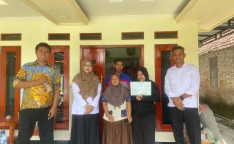 LAKUKAN PENGAWASAN PDPB DI KECAMATAN SUKODONO, BAWASLU SIDOARJO KUNJUNGI DESA WILAYUT