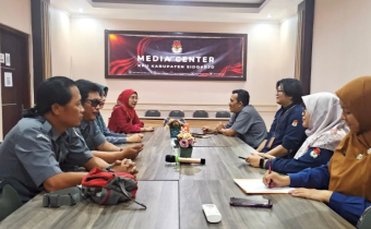 BAWASLU X KPU SIDOARJO LAKUKAN KOORDINASI JELANG PLENO PDPB TRIWULAN I 2026 