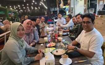 BAWASLU SIDOARJO PERKUAT KOMITMEN DEMOKRASI LEWAT KONSOLIDASI BERSAMA PENYELENGGARA PEMILU