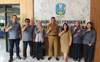 DORONG PEMILIH PEMULA BERKUALITAS, BAWASLU SIDOARJO AUDIENSI DENGAN CABANG DINAS PENDIDIKAN JAWA TIMUR WILAYAH SIDOARJO 