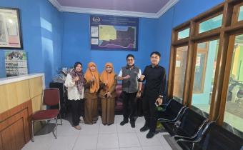 SASAR DATA PEMILIH DI KECAMATAN KREMBUNG, BAWASLU SIDOARJO UJI PETIK PENGAWASAN PDPB DI DESA KEDUNGSUMUR