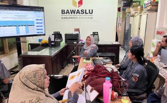 SINERGI PENGAWASAN PEMUTAKHIRAN DATA PARTAI POLITIK UNTUK MENJAMIN VALIDITAS DAN AKUNTABILITAS DATA