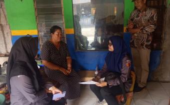 SASAR DATA PEMILIH DI KECAMATAN WARU, BAWASLU SIDOARJO UJI PETIK PDPB DI DESA PEPELEGI
