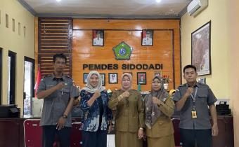 LAKUKAN PENGAWASAN PDPB, BAWASLU SIDOARJO UJI PETIK DATA PEMILIH DI DESA SIDODADI, KECAMATAN TAMAN